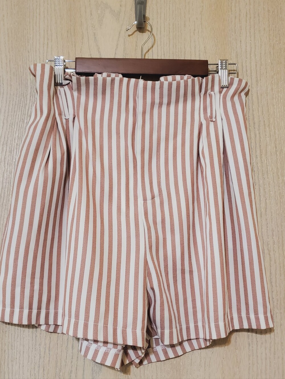 Anthropologie Bishop + Young stripe shorts. NWOT - Picture 3 of 6